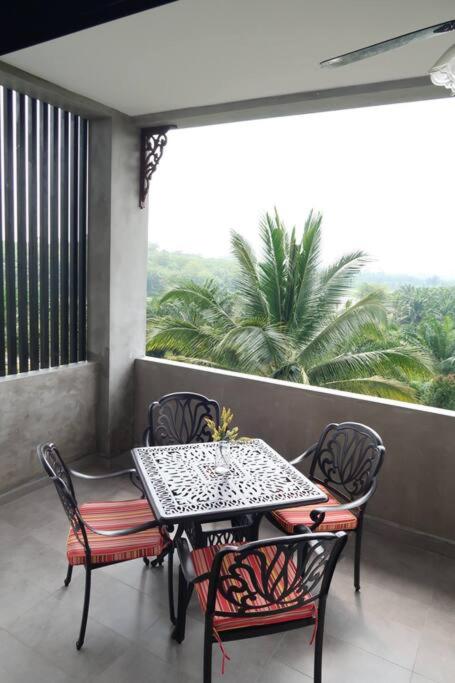U House Exclusive Retreat in Alor Gajah