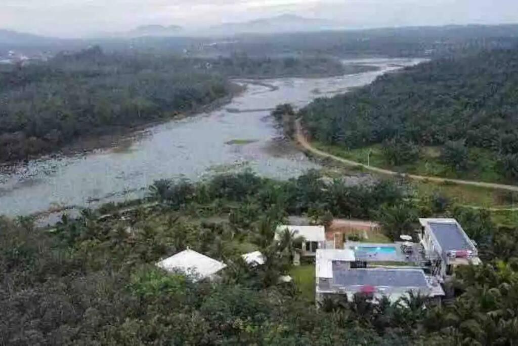 U House Exclusive Retreat in Alor Gajah