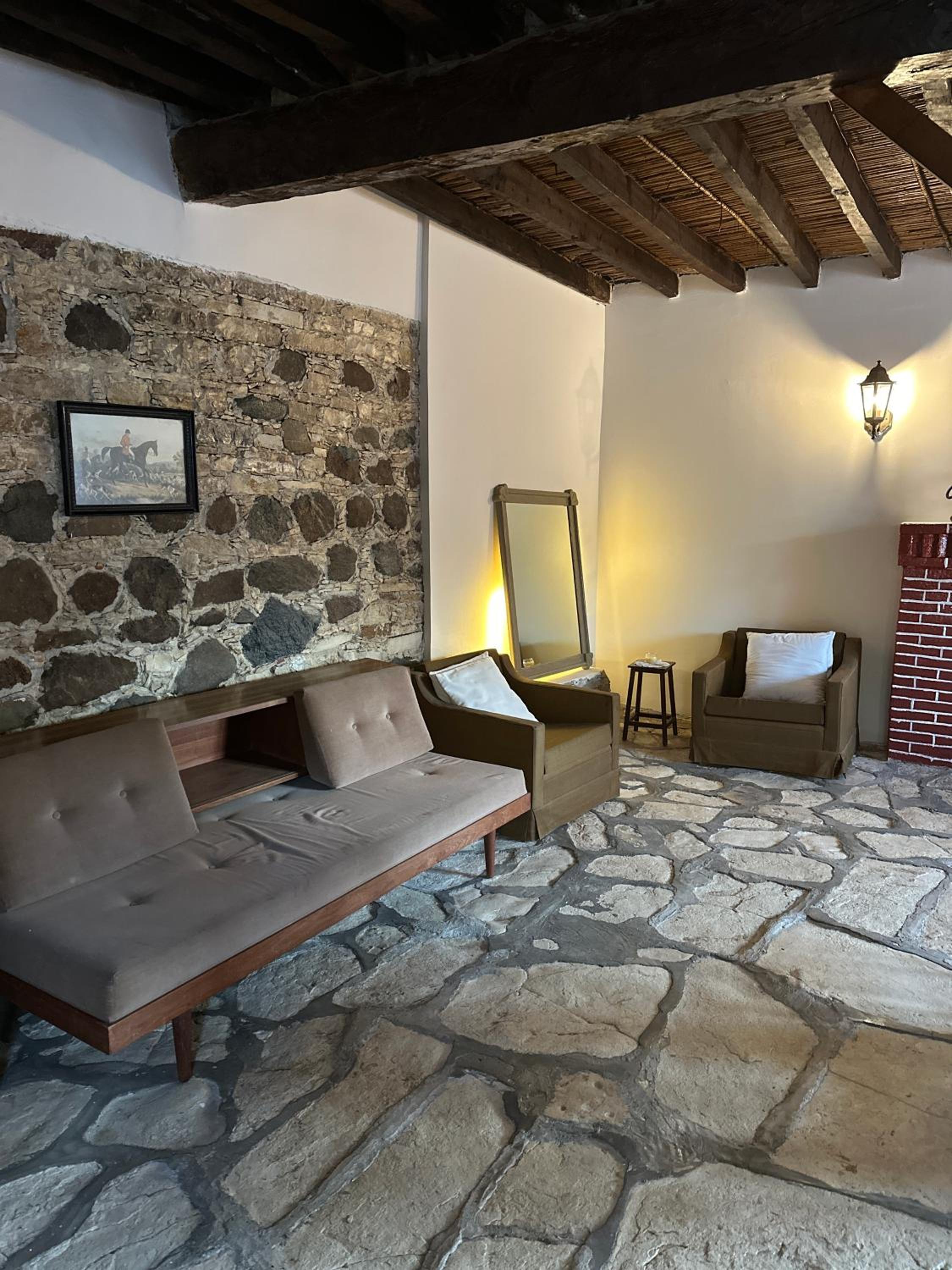 Loucy’s Art Home