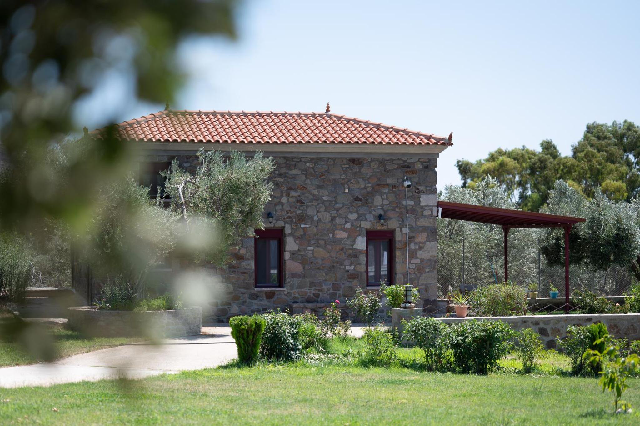 Villa & Stone House with Pool, 10 Mins to Skala Eressos Beach view 3