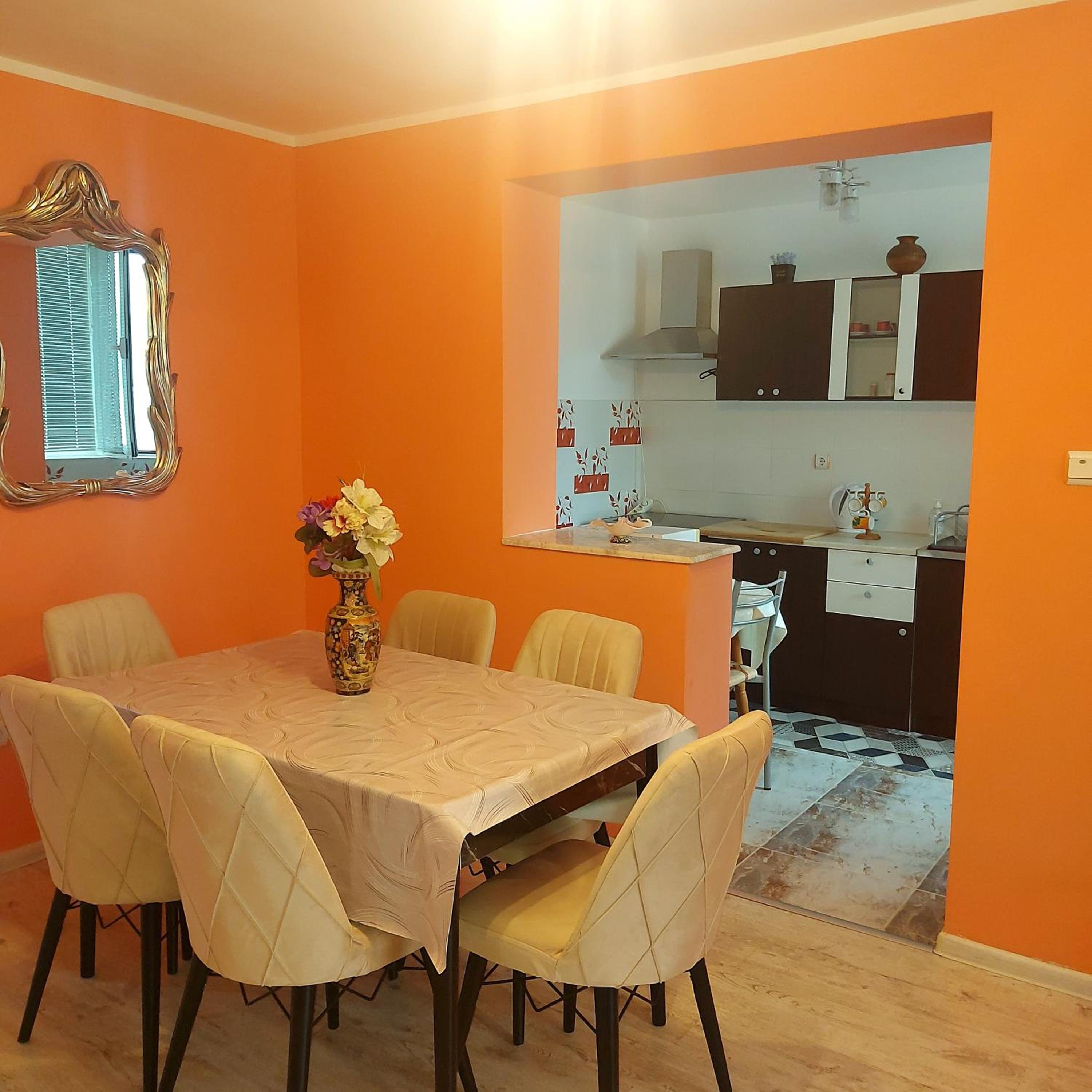 Viktoria House