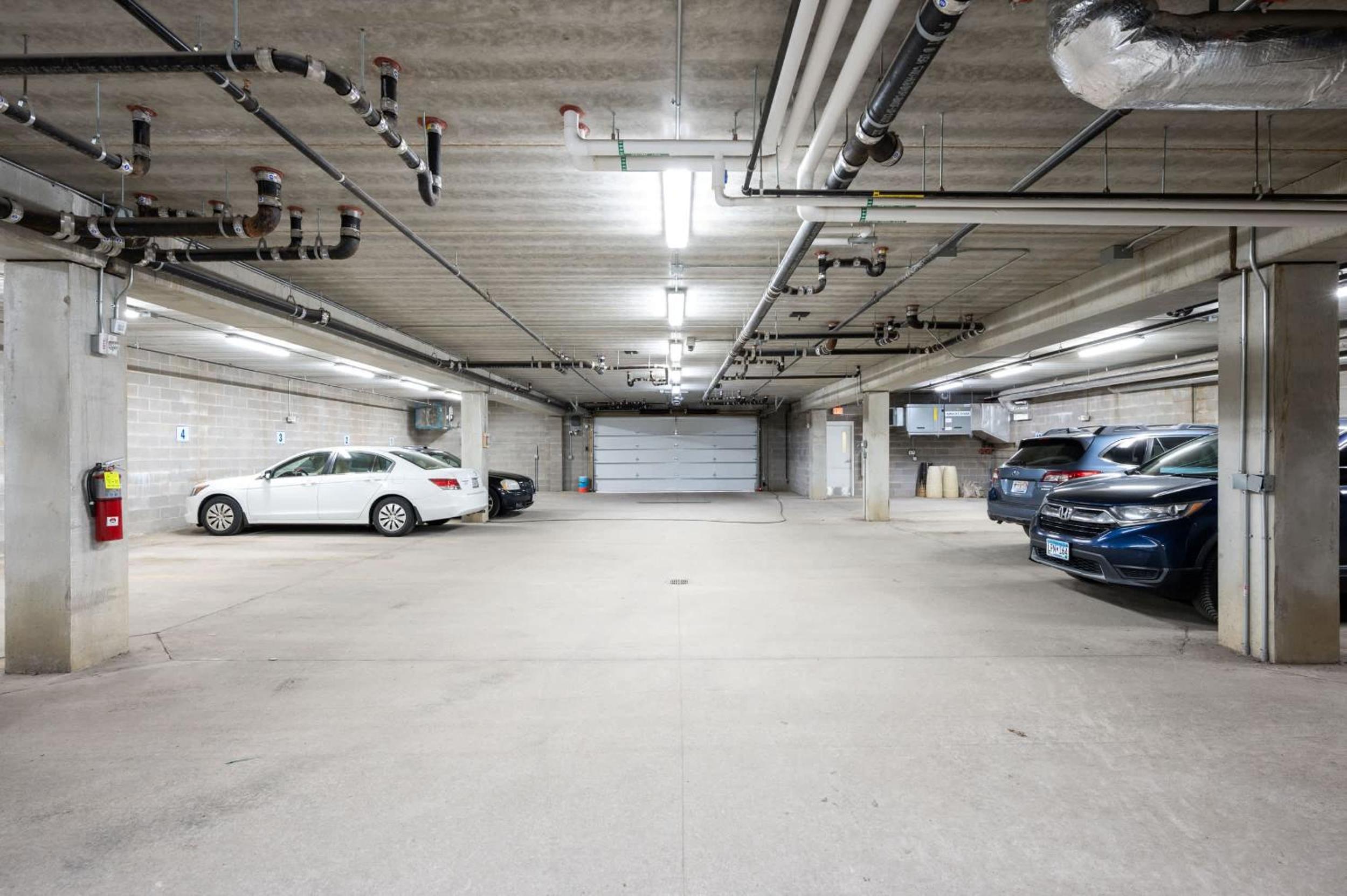 2 Bedroom Apartment, Free Parking, Next To Mayo! view 3