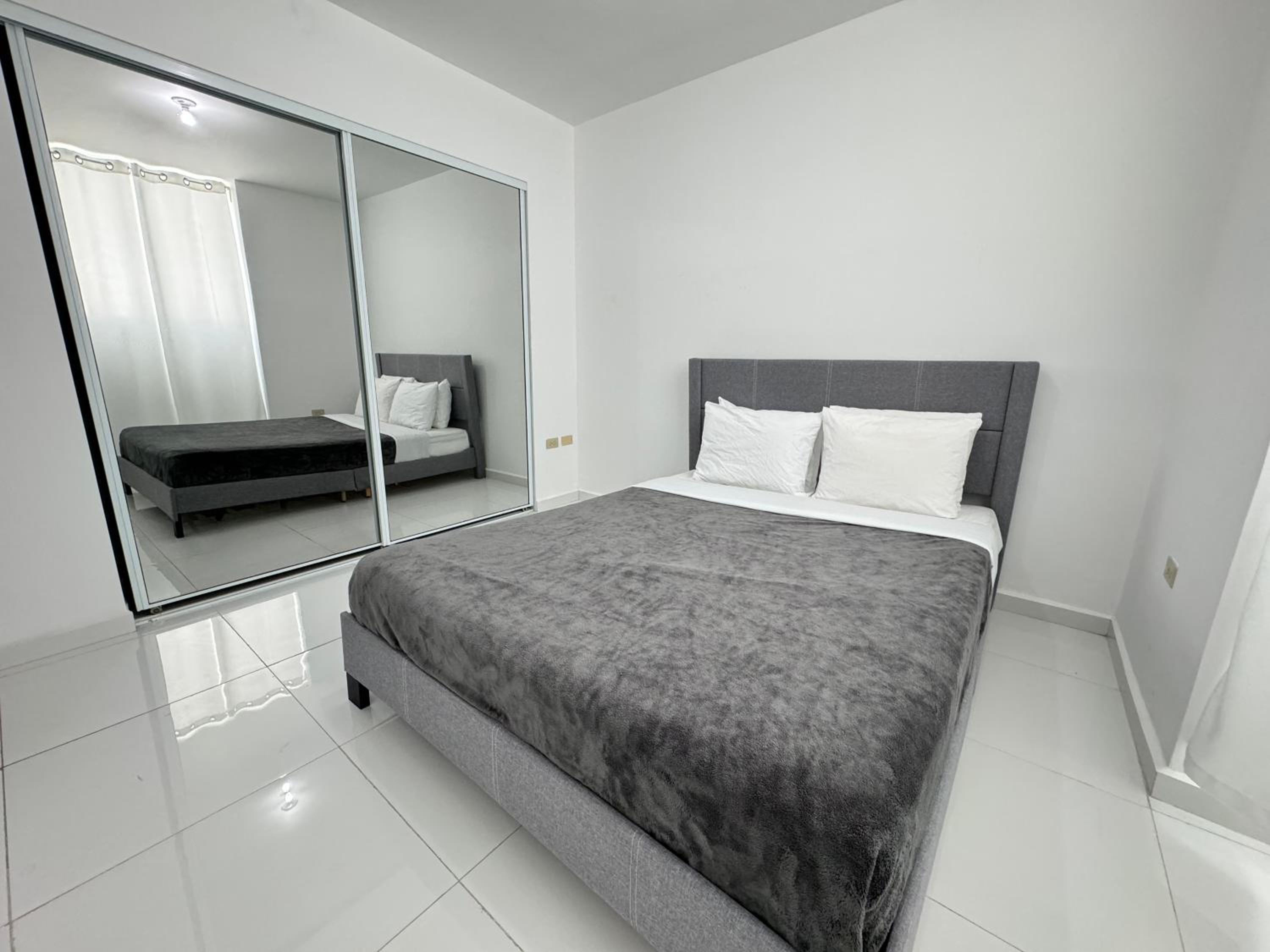Arecibo Hotel 2101 view 4