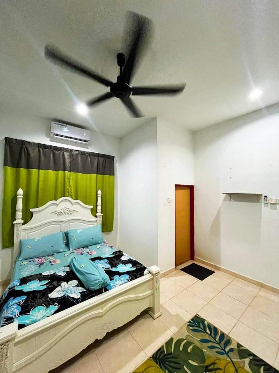 Malin's Homestay Kota Bharu photo 2