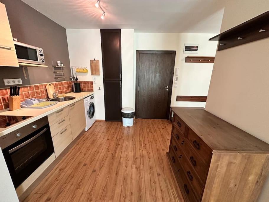 Kandahar bright apartment
