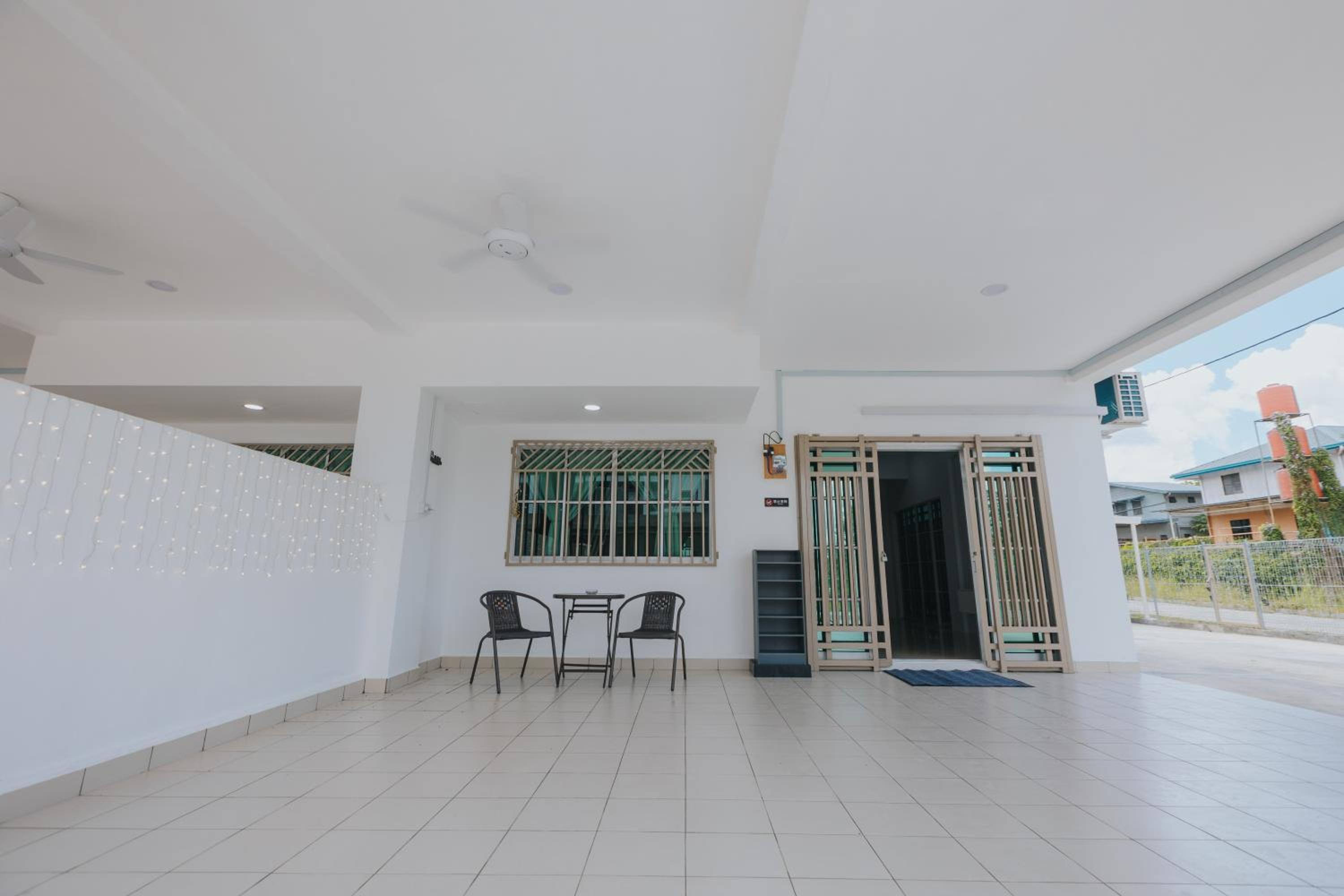 Kings Pine Residences Lot 14 Big Group Homestay Near Kundasang Ranau photo 6