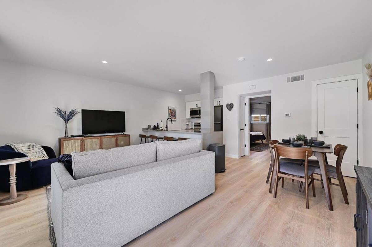 Zilker Bungalow Pet Friendly