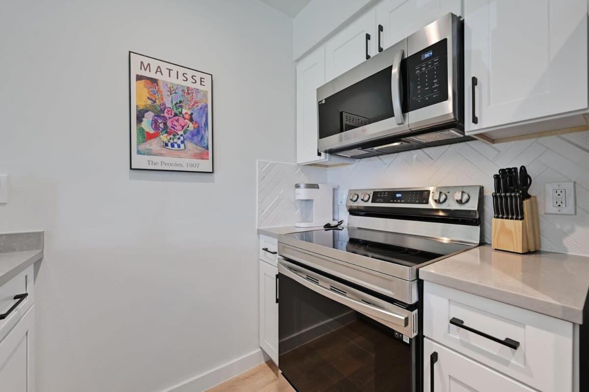Zilker Bungalow Pet Friendly