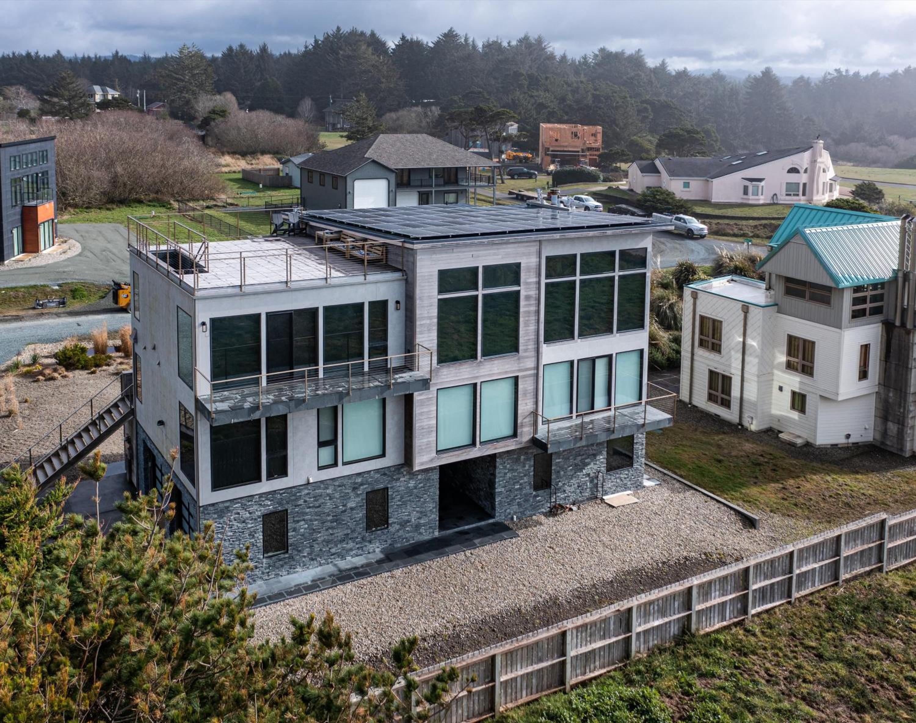 Single Family home view 3