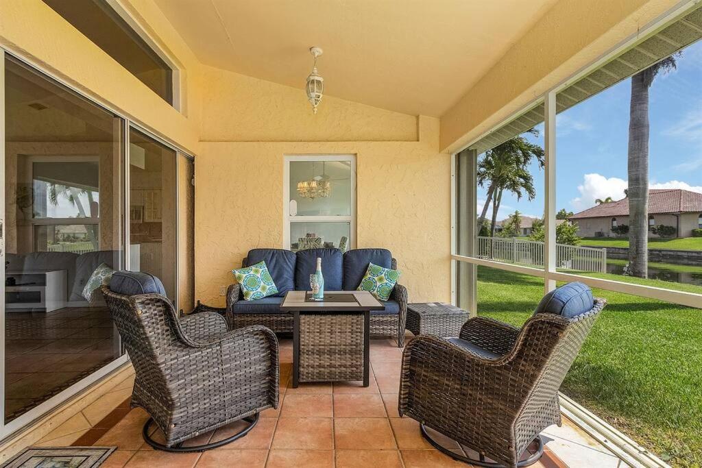 Charming Villa Chandelier located at an intersection - Property Image 23