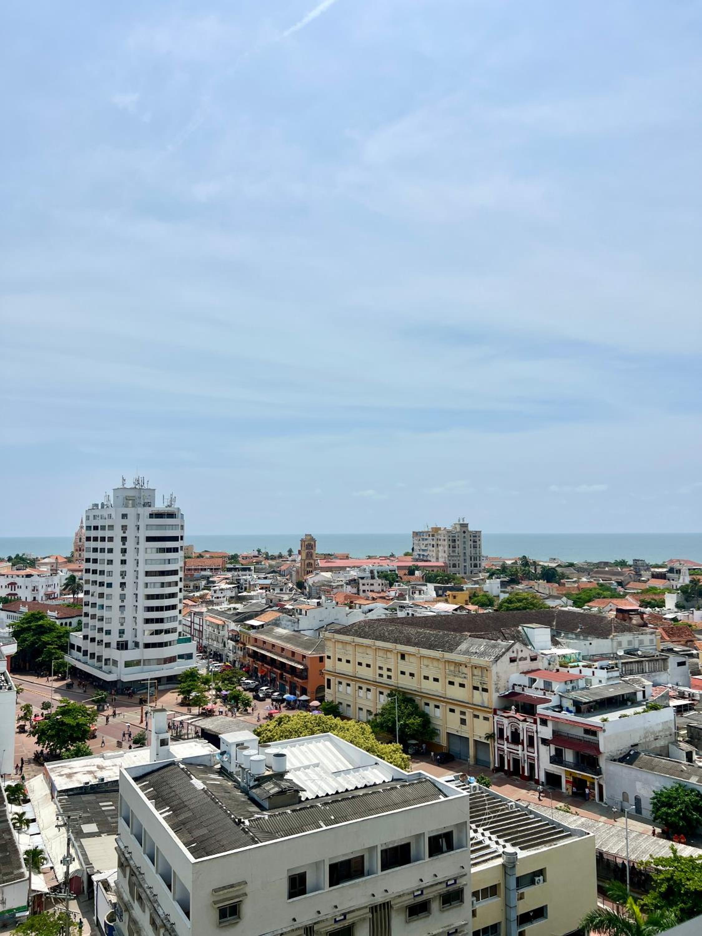 Beautiful! Brand New Apt old town
