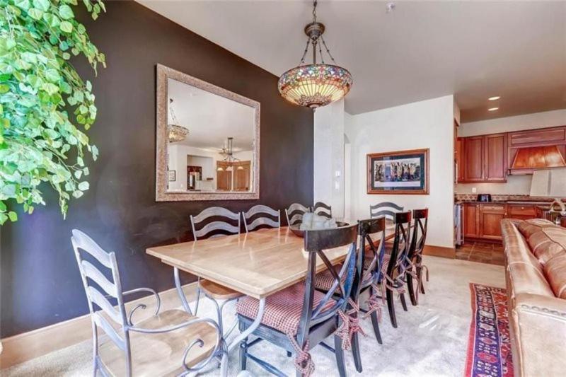 Ski In, Ski Out 3 Bedroom At Lone Eagle In River Run view 5