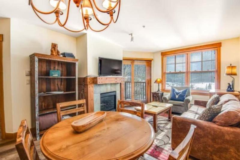 1 Bedroom Springs Condo In River Run Village Just 75 Yards From The River Run Gondola