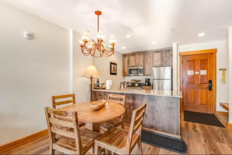 1 Bedroom Springs Condo In River Run Village Just 75 Yards From The River Run Gondola