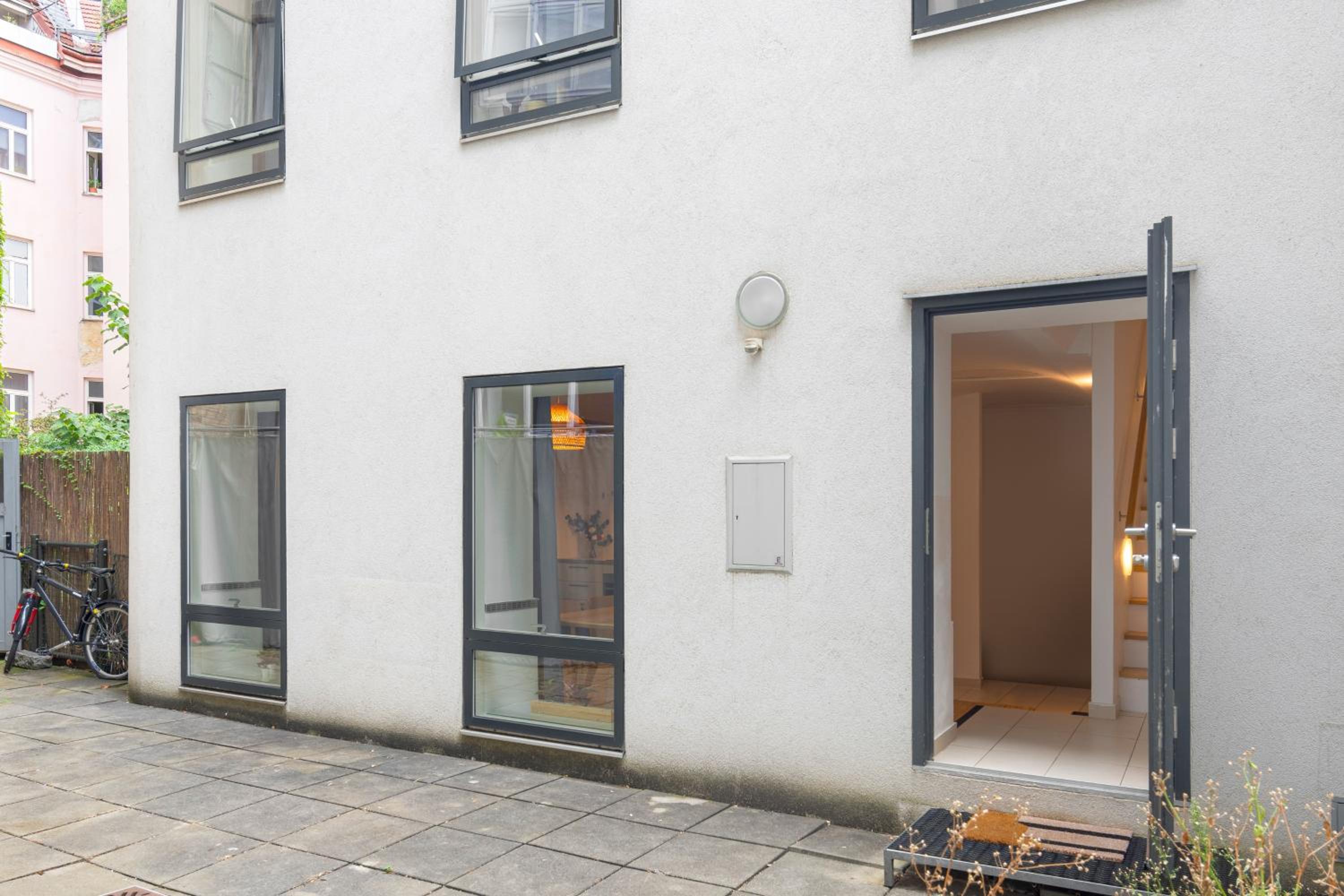 Oona Boutique Apartments