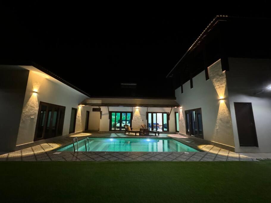 Charis Tanjong Jara, Beach & Pool Villa Sapphire photo 5