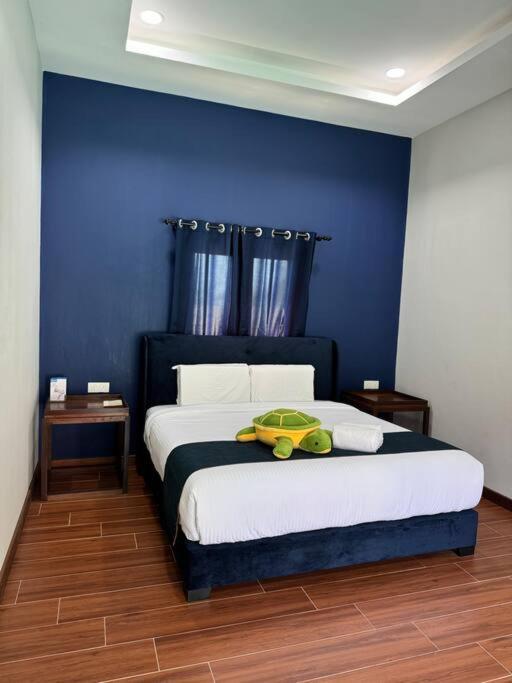 Charis Tanjong Jara, Beach & Pool Villa Sapphire view 3