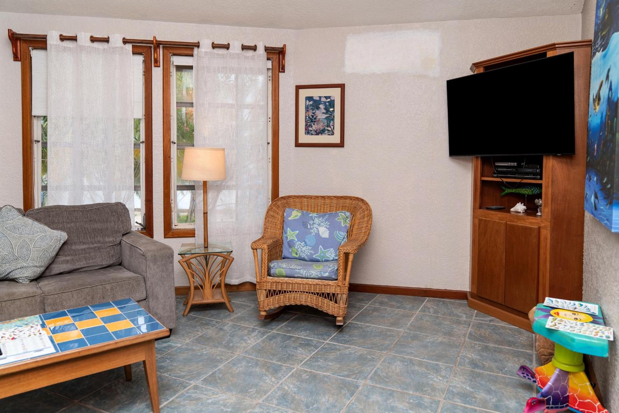 White Sands Cove C02-Ocean View 2 BR by Stay Floreo