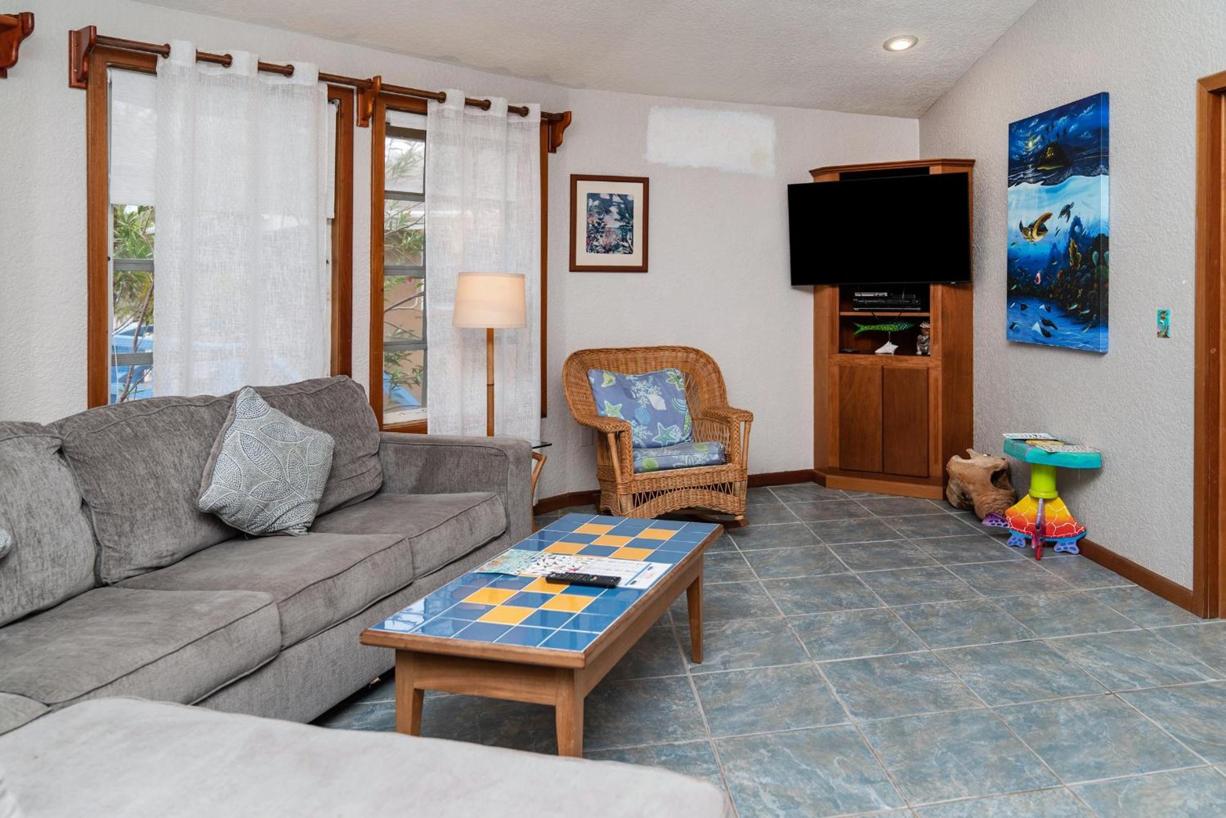 White Sands Cove C02-Ocean View 2 BR by Stay Floreo
