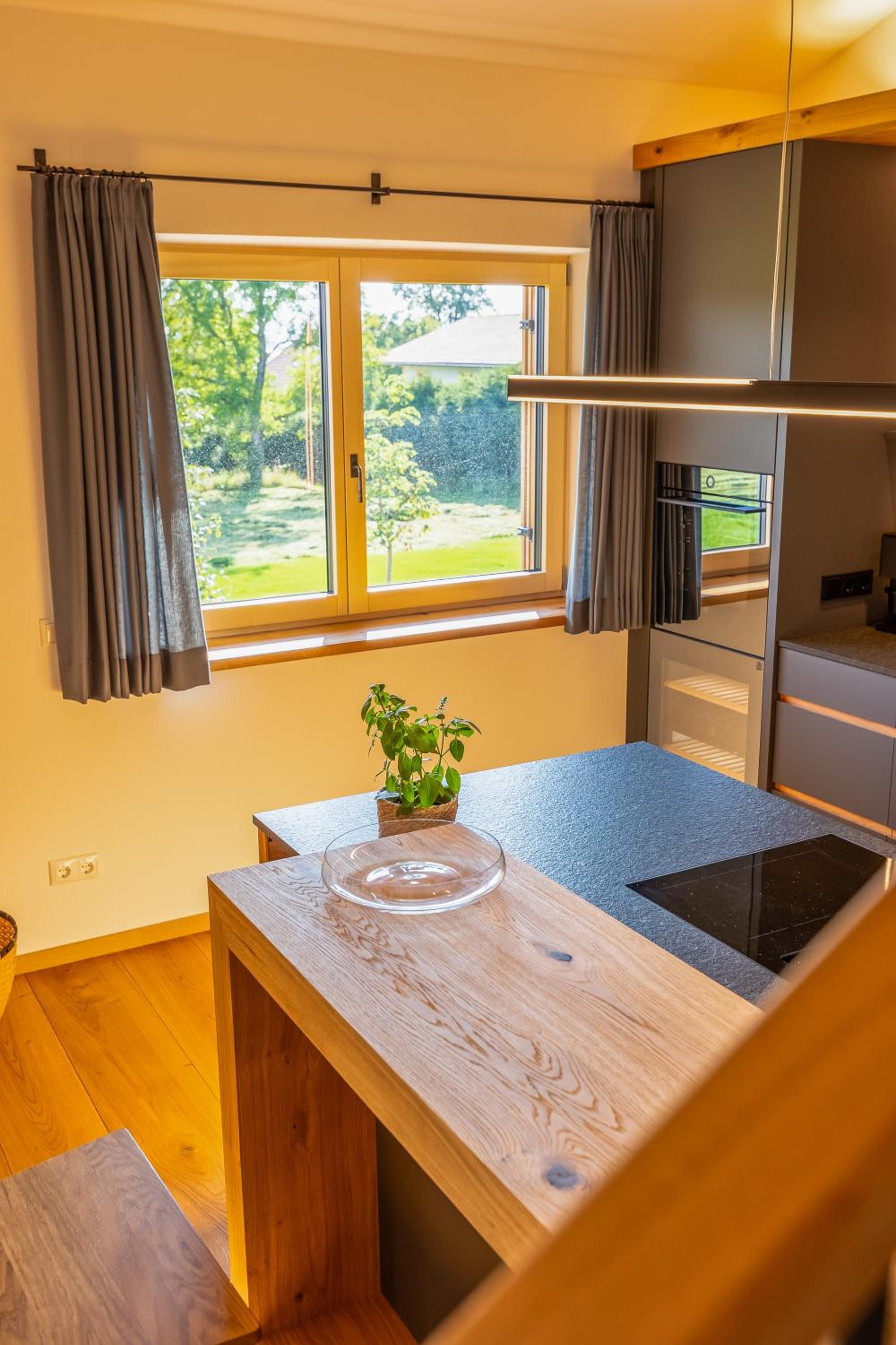 Graf Chiemo Suites - direkt am Chiemsee mit separatem Seezugang