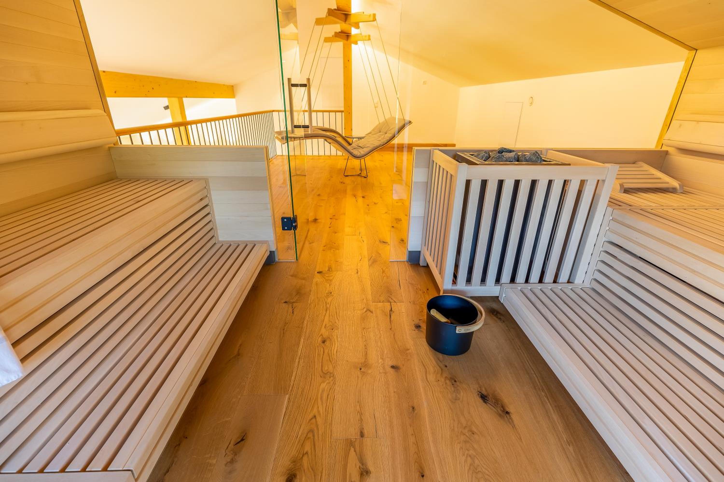 Graf Chiemo Suites - direkt am Chiemsee mit separatem Seezugang