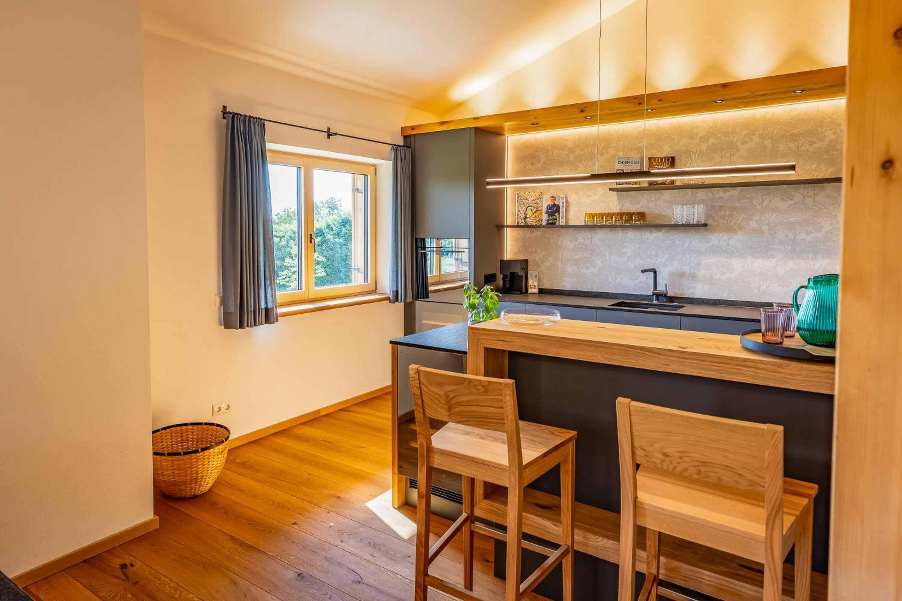 Graf Chiemo Suites - direkt am Chiemsee mit separatem Seezugang