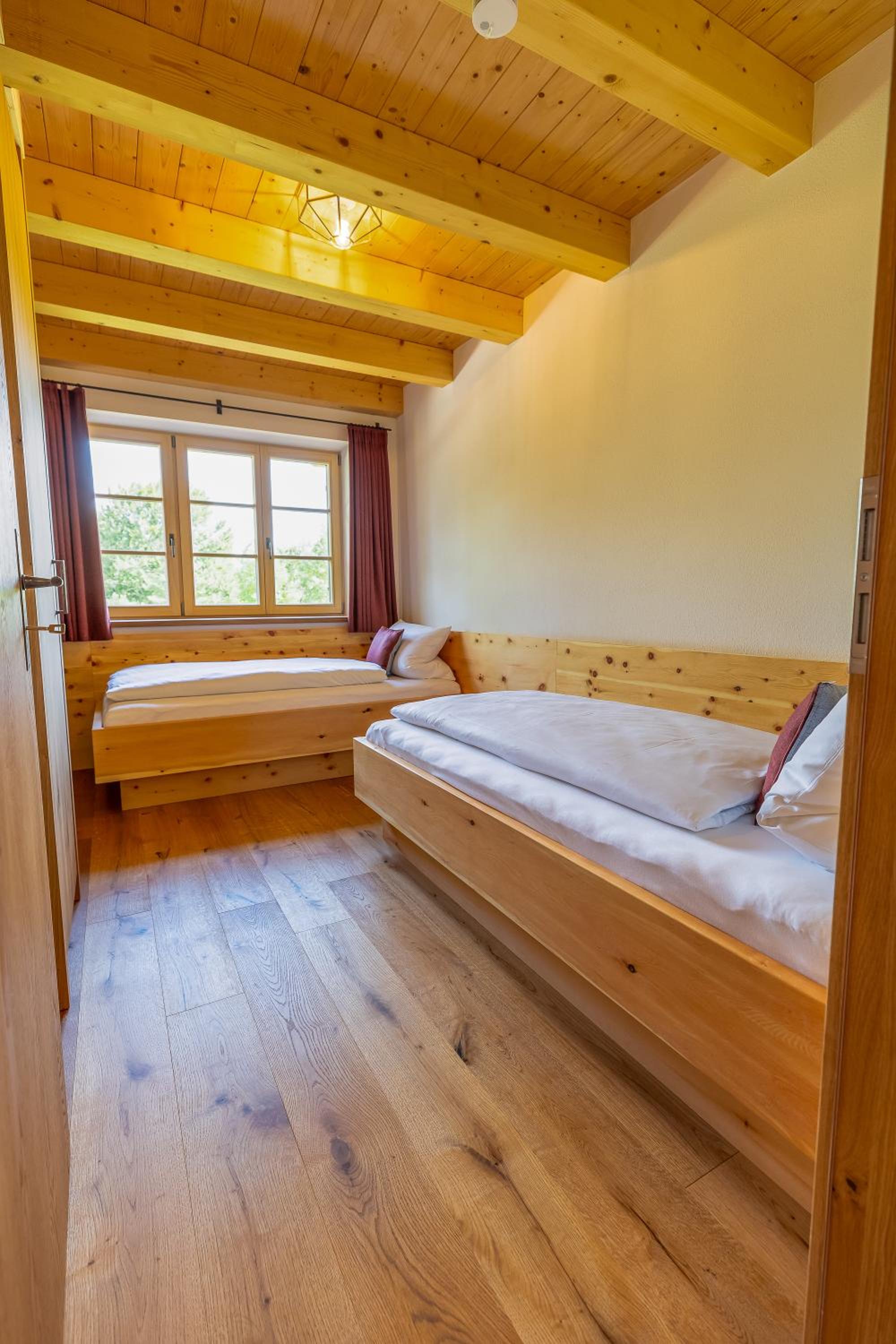 Graf Chiemo Suites - direkt am Chiemsee mit separatem Seezugang