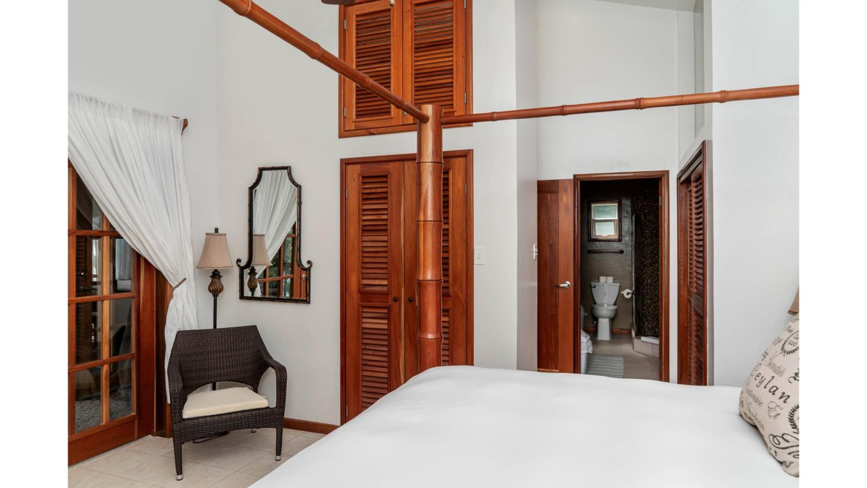 Residences at Barrier Reef Casita 2 by Stay Floreo