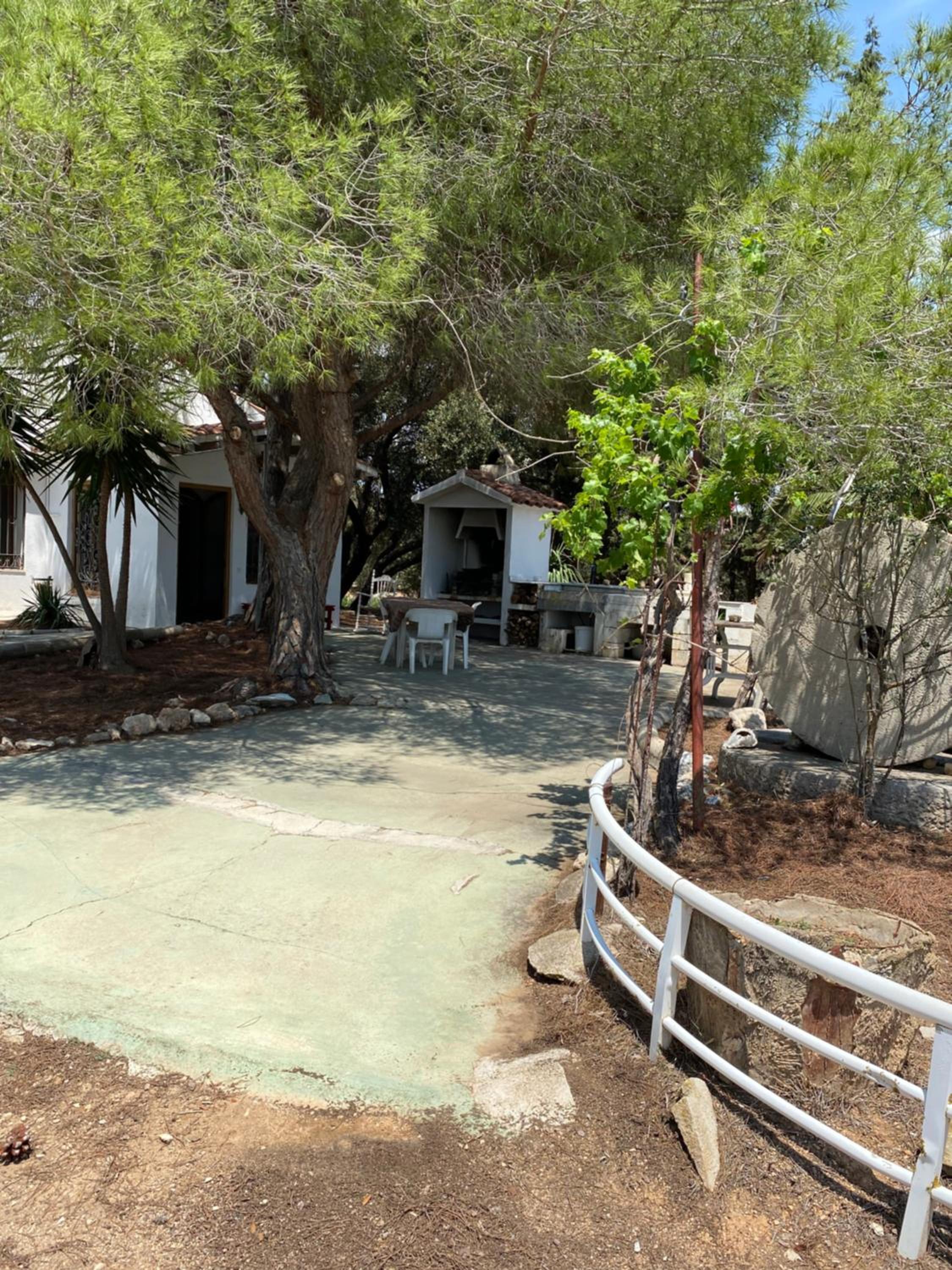 Masia con bosque Privado