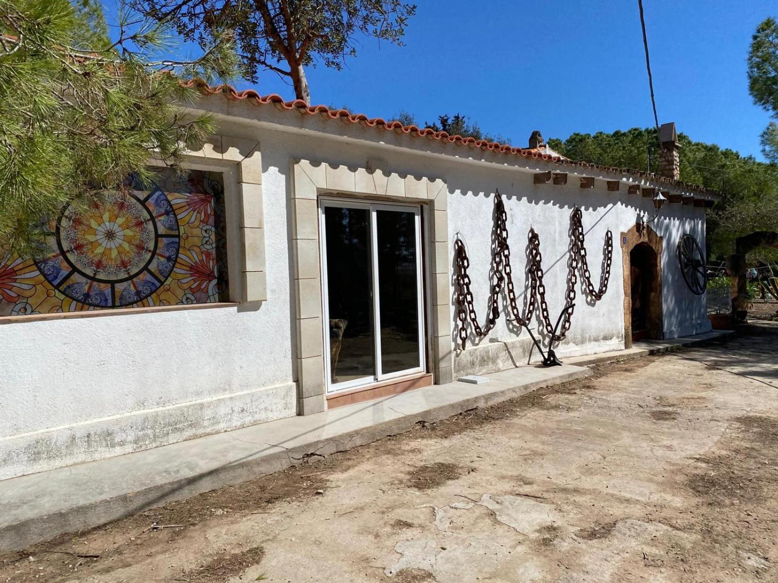 Masia con bosque Privado