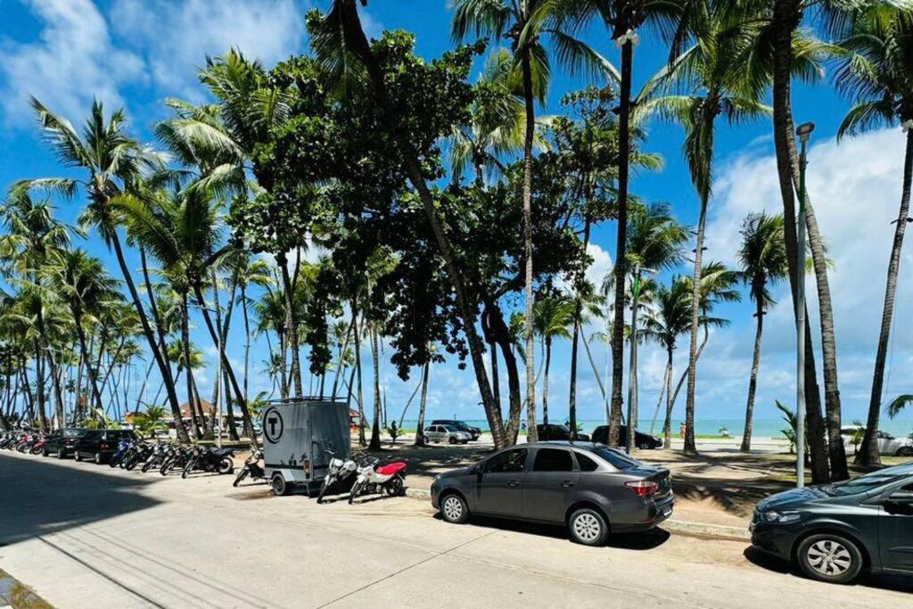 BEIRA-MAR na praia de Ponta Verde com garagem, Wi-fi - Apto 204