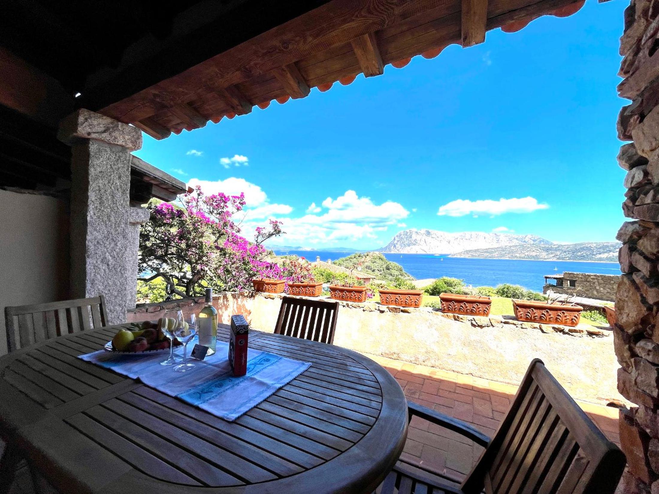 Punta Est - Bilo OPALE Terrazza & Vista Mare view 5