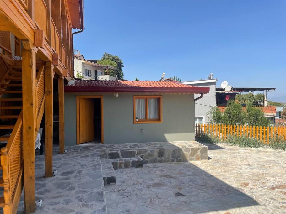 Photo 27