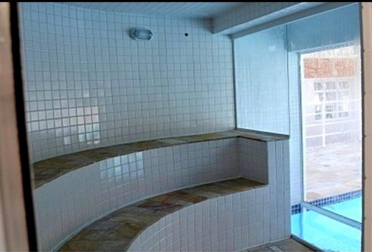 Canto nobre da Praia Grande - Apartamento completo e confortável