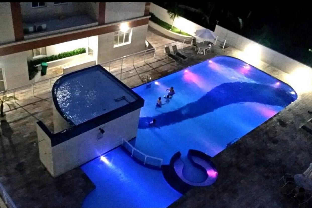 Canto nobre da Praia Grande - Apartamento completo e confortável