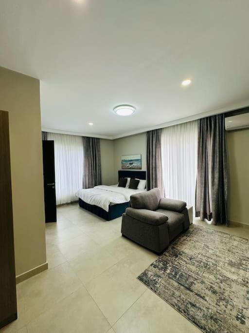 Welcome to Ninamo Suites view 2
