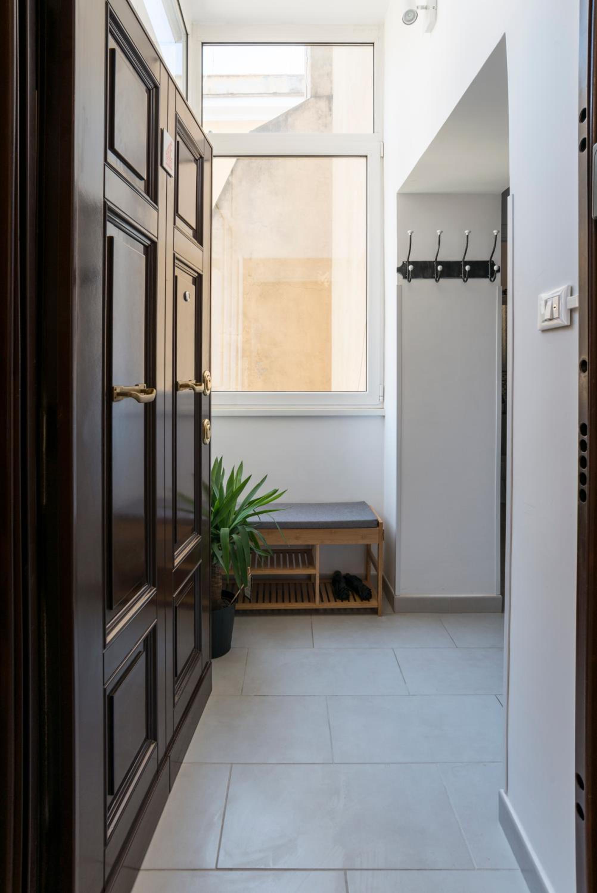 Half Palace, relaxing apartment in Rome San Lorenzo