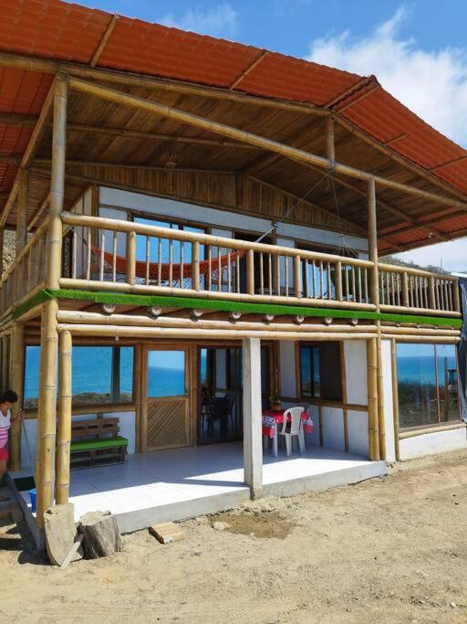 Casa Bambú