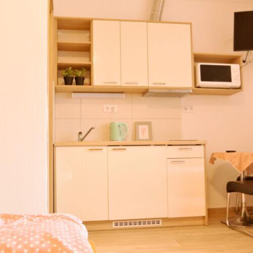 Neuhercz Apartmanok Halászi