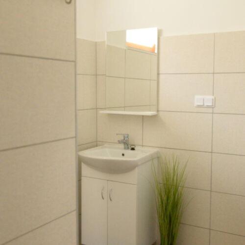 Neuhercz Apartmanok Halászi