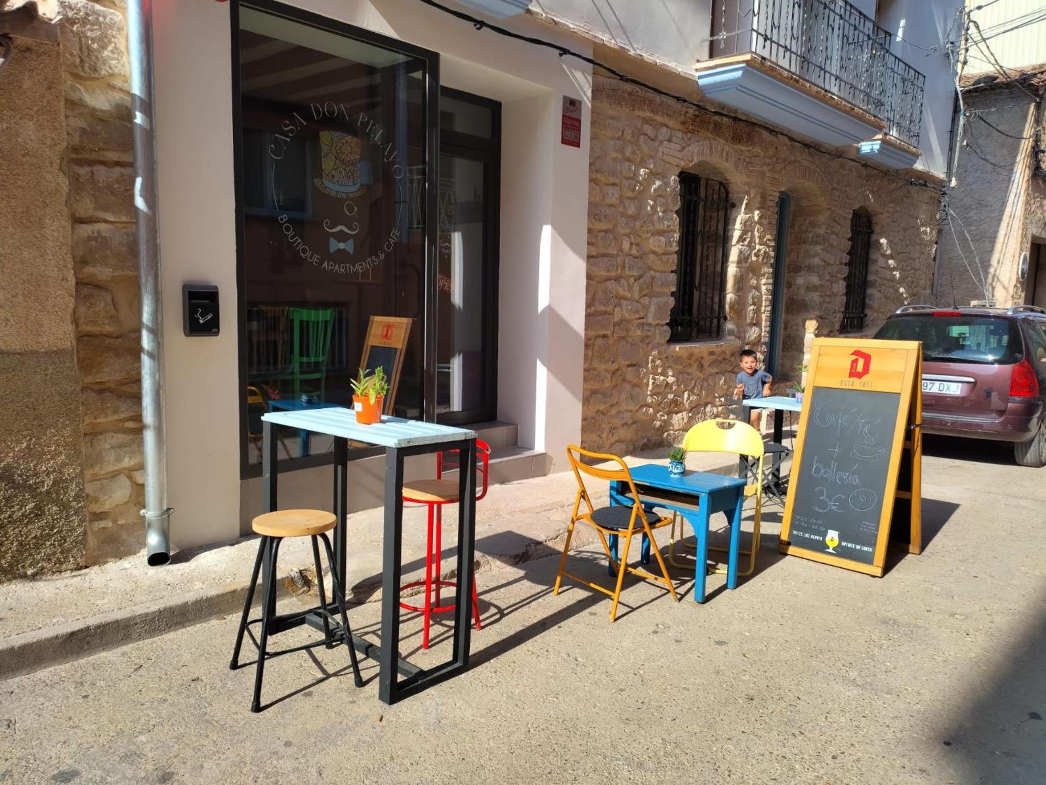 Casa Don Pelayo Boutique Apartments & Café view 2