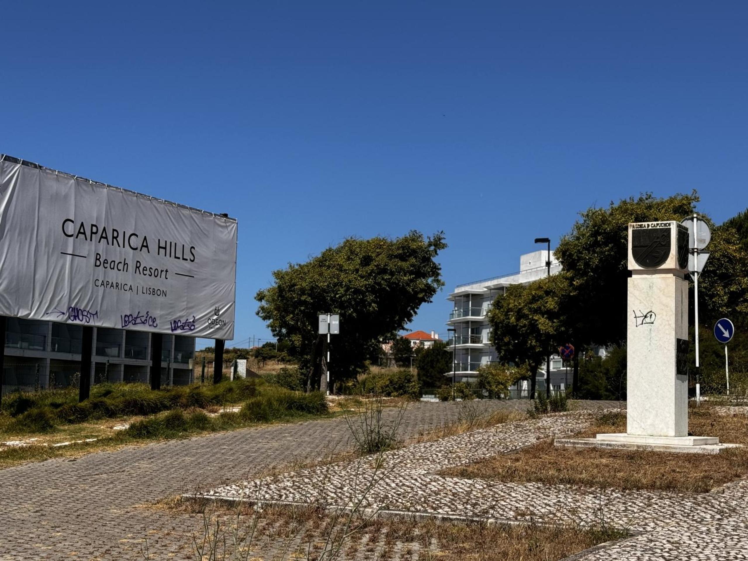 At Sophias - By Caparica Villas view 4