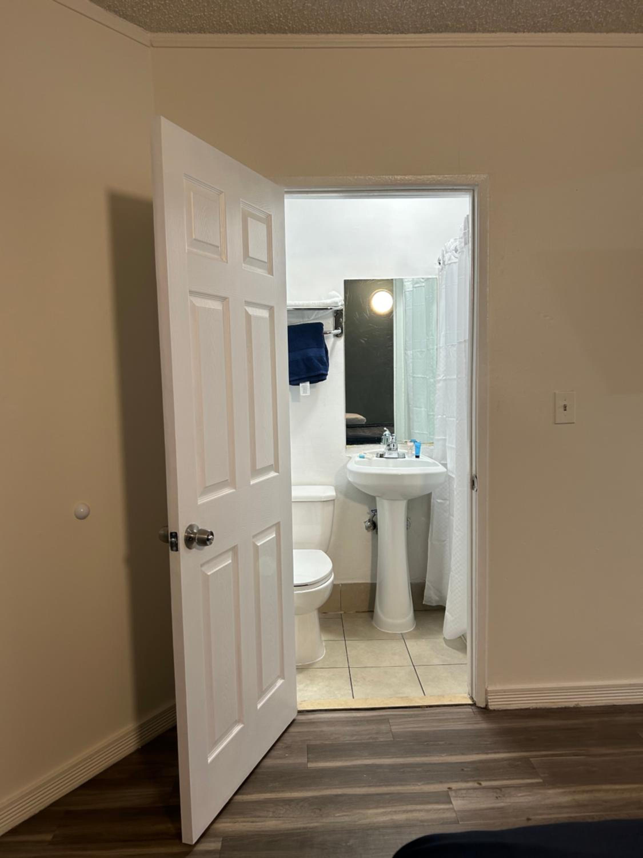 Budget Inn Hollywood