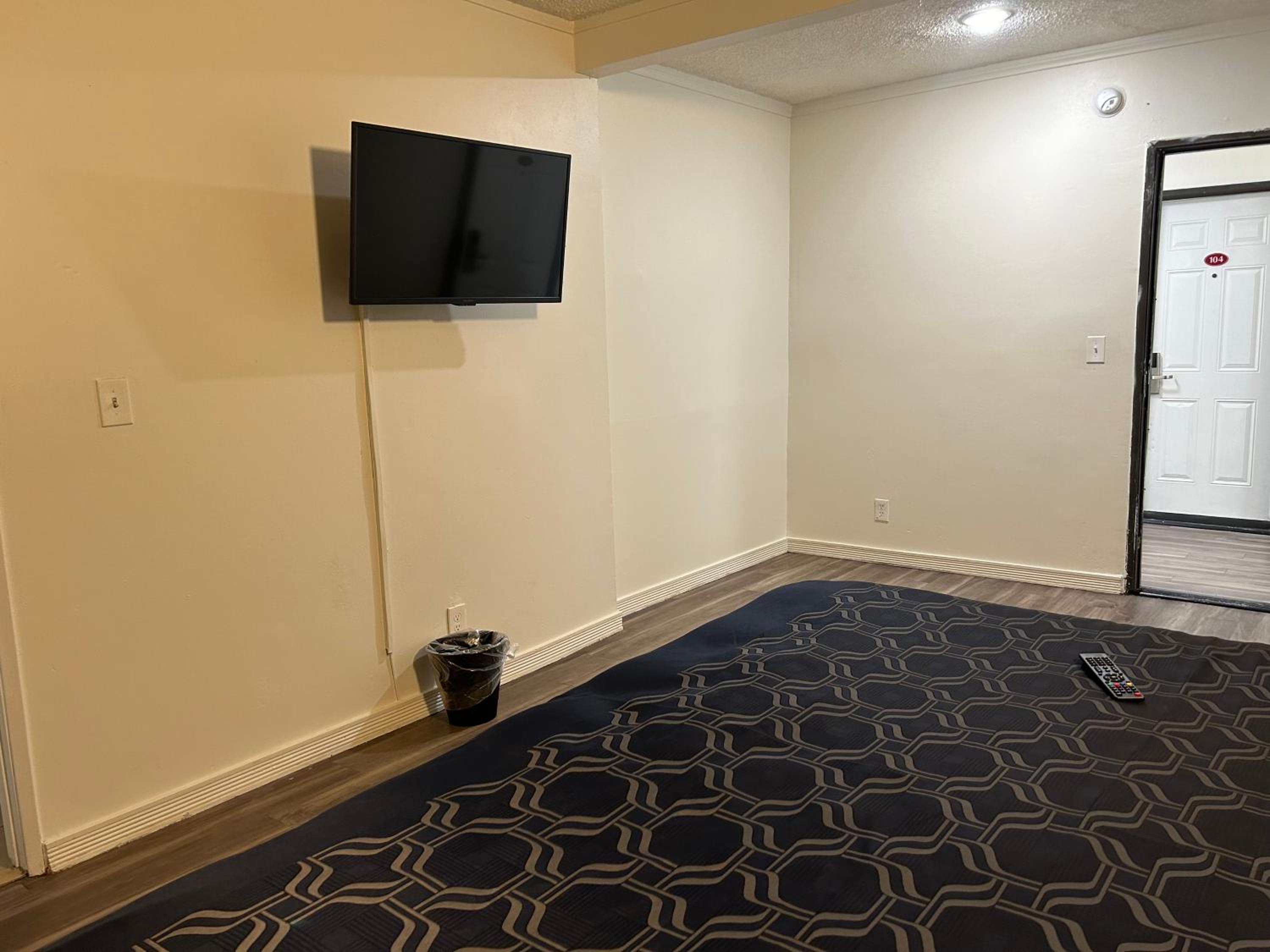 Budget Inn Hollywood