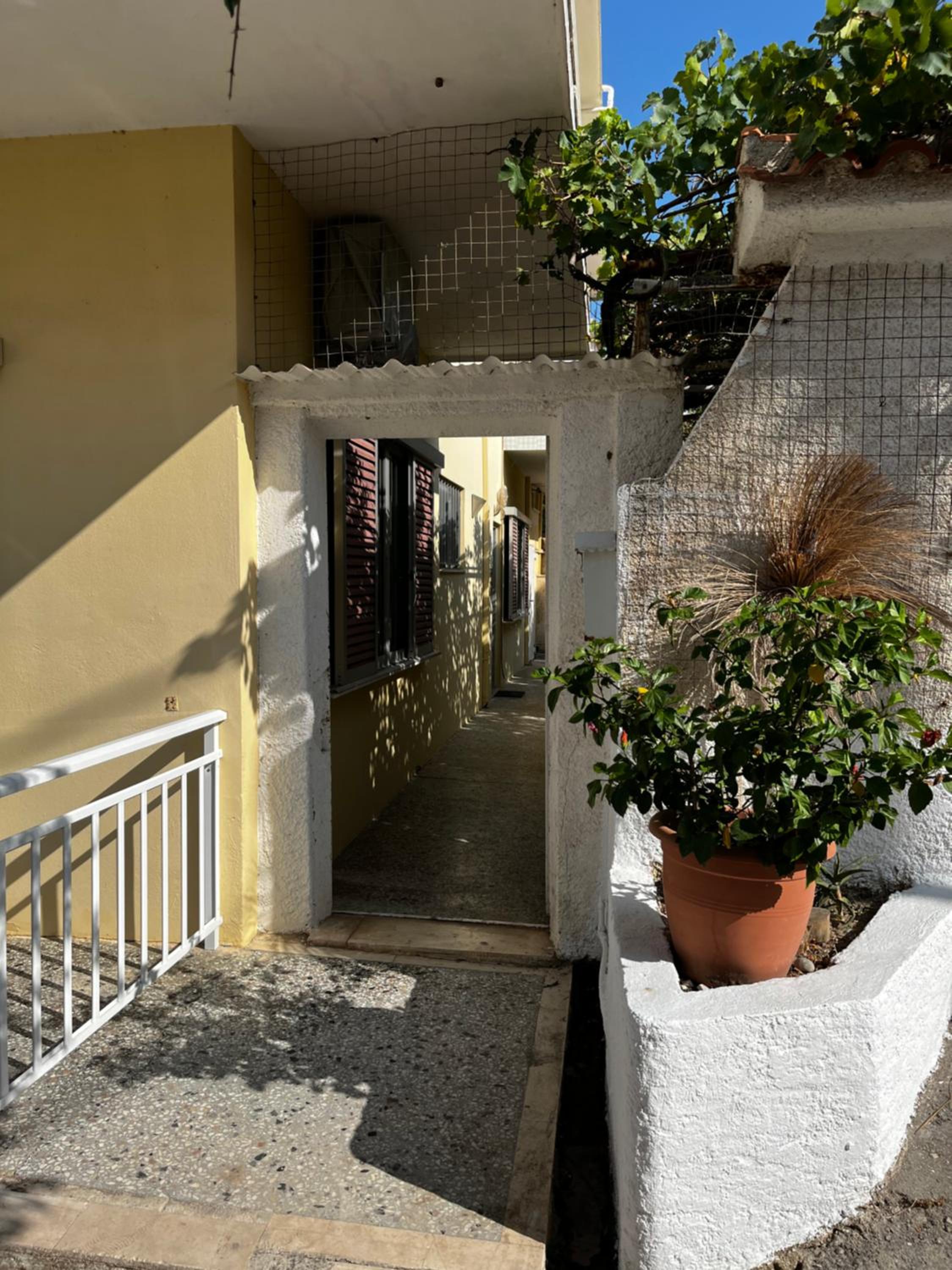 Dimos Apartments