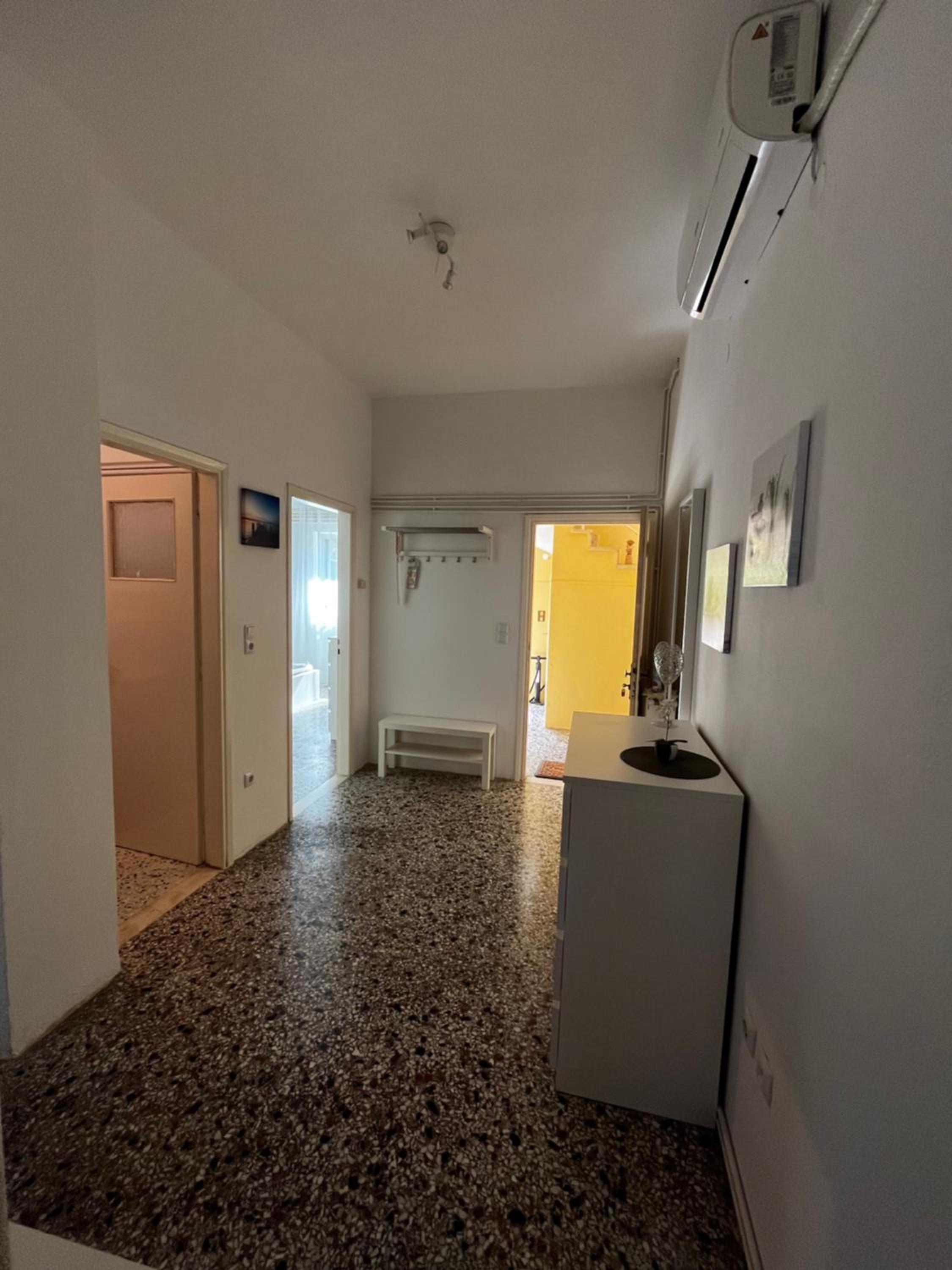 Dimos Apartments