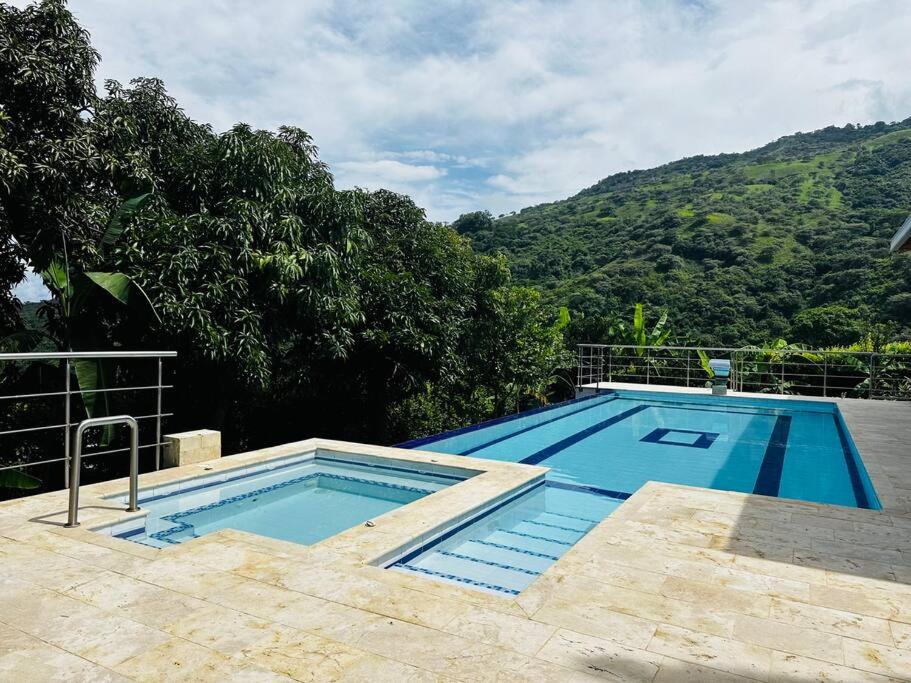 Finca con Piscina Privada