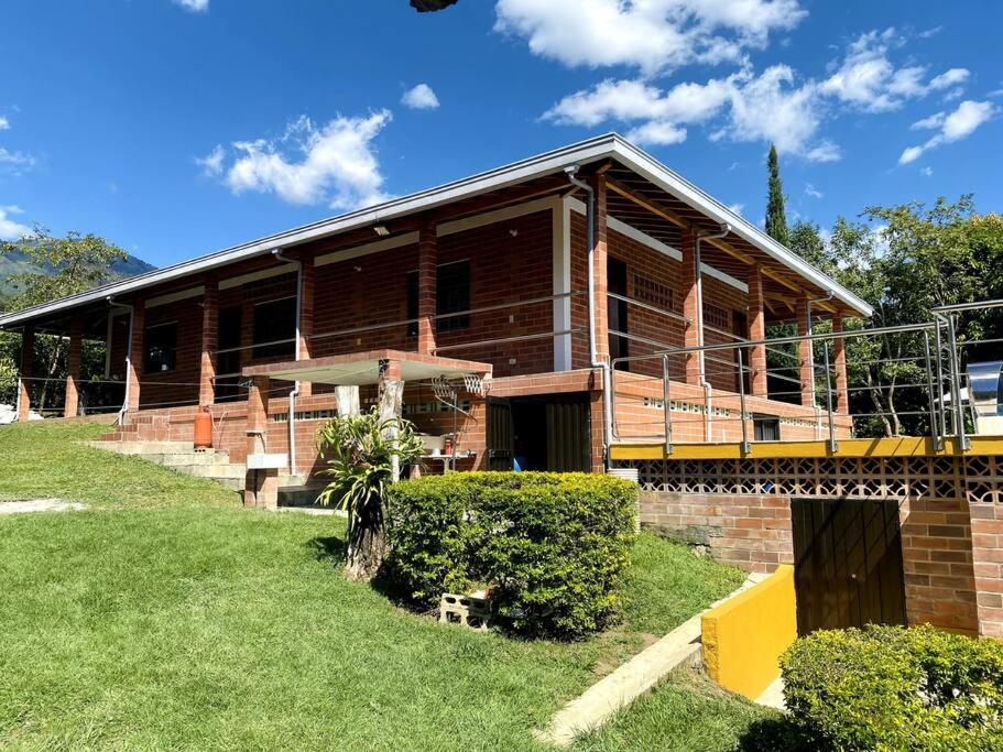 Finca con Piscina Privada