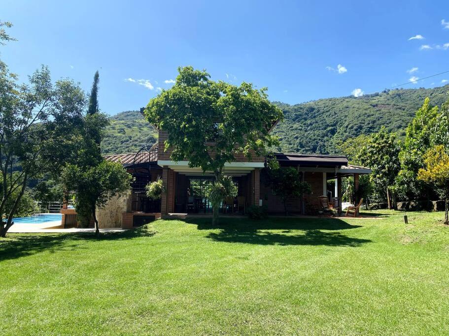 Finca con Piscina Privada
