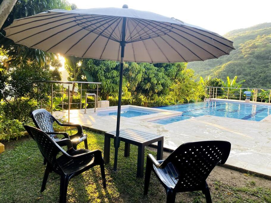 Finca con Piscina Privada